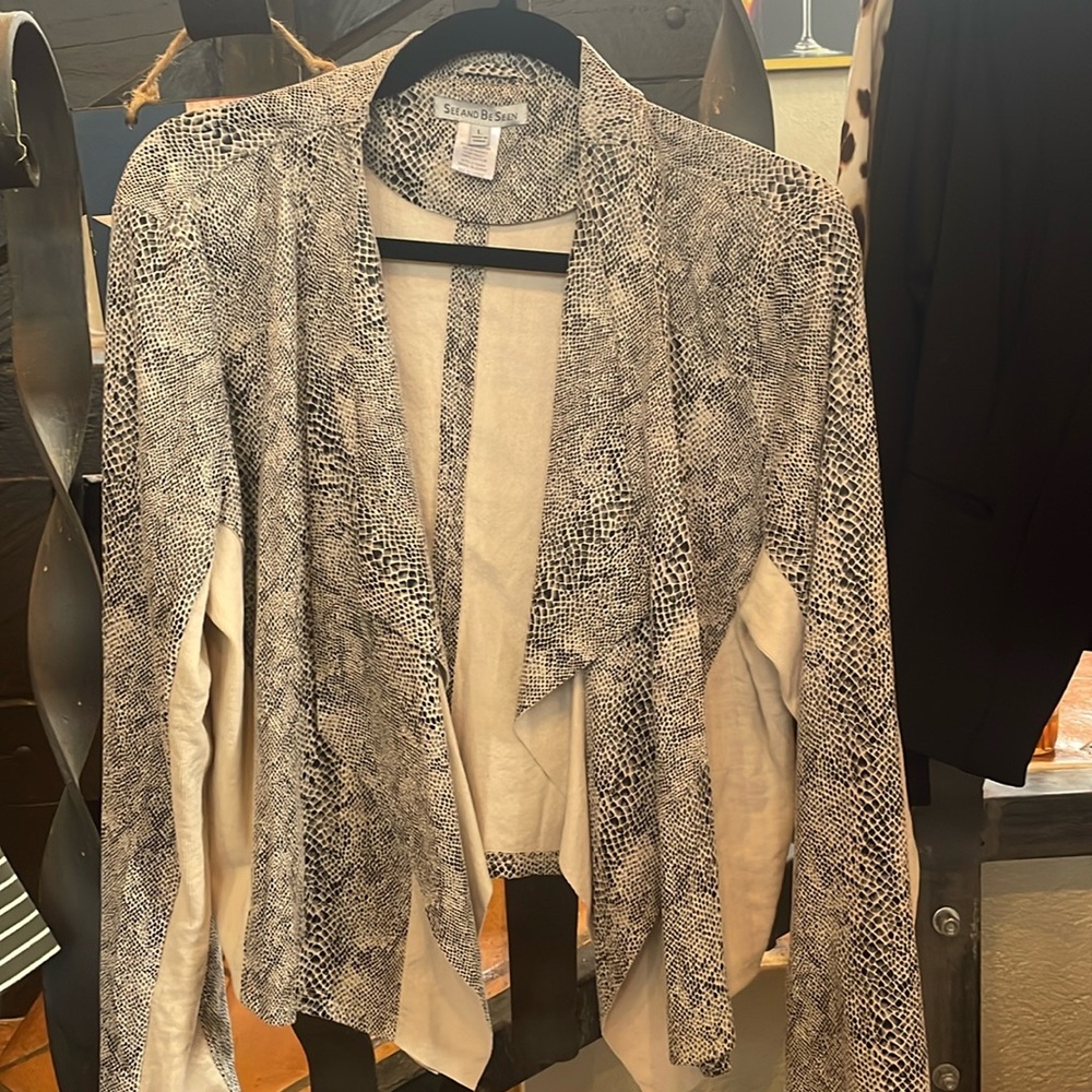 See And Be Seen snake skin design thin jacket; gorgeous!